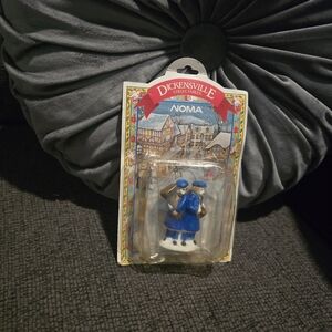 NOMA | Dickensville Collectibles Christmas Village Figurine Musicians